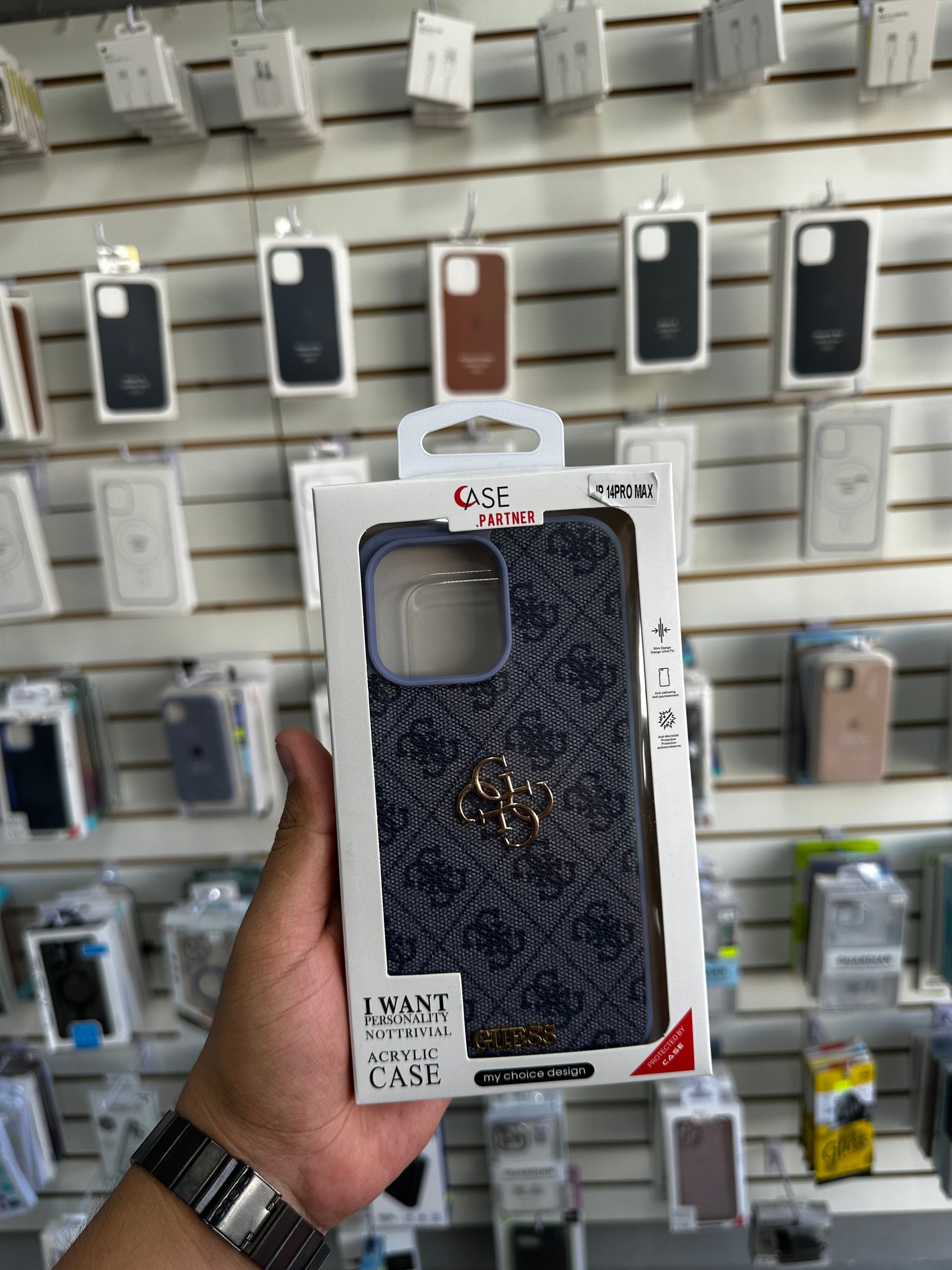 Case Guess Morada
